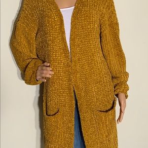 Women’s Cardigan Size L
